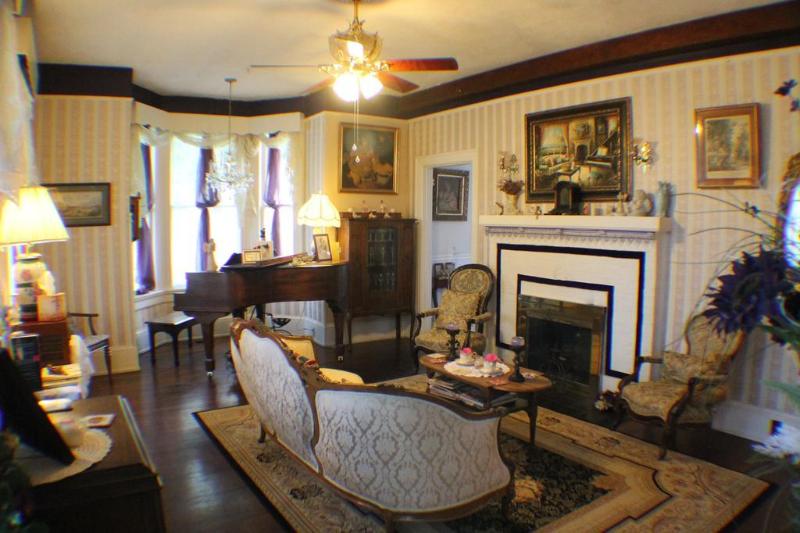 ベッドアンドブレックファースト Penny Farthing Inn