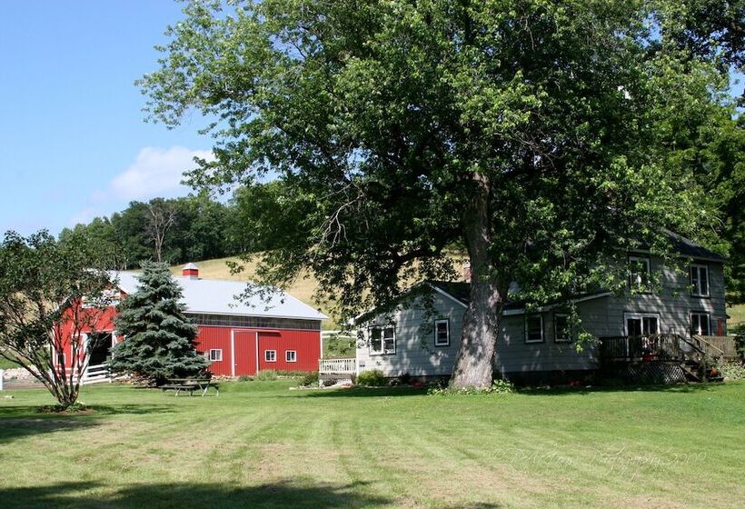 Bed and Breakfast Rainbow Ridge Farms