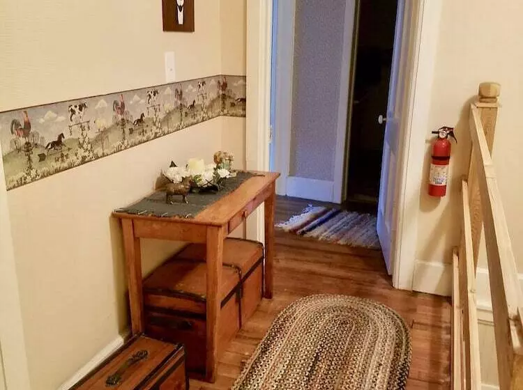 민박 Rainbow Ridge Farms