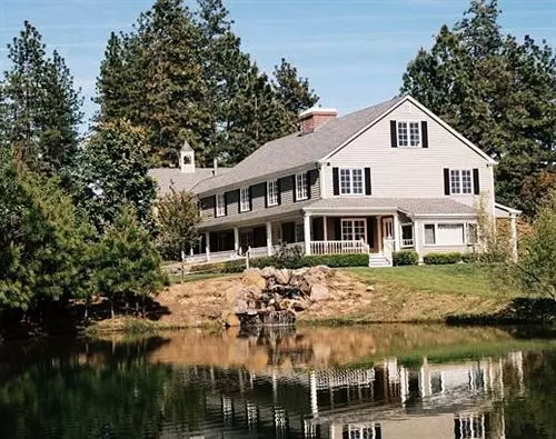 Bed and Breakfast Sierra Sun Cloud Inn  Colfax