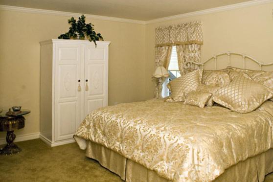 住宿加早餐  Silver Service Inn