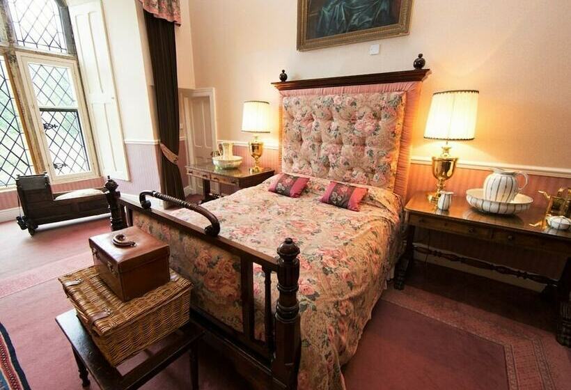 Bed and Breakfast Tower