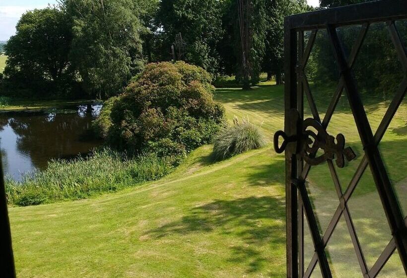 Bed and Breakfast Tower
