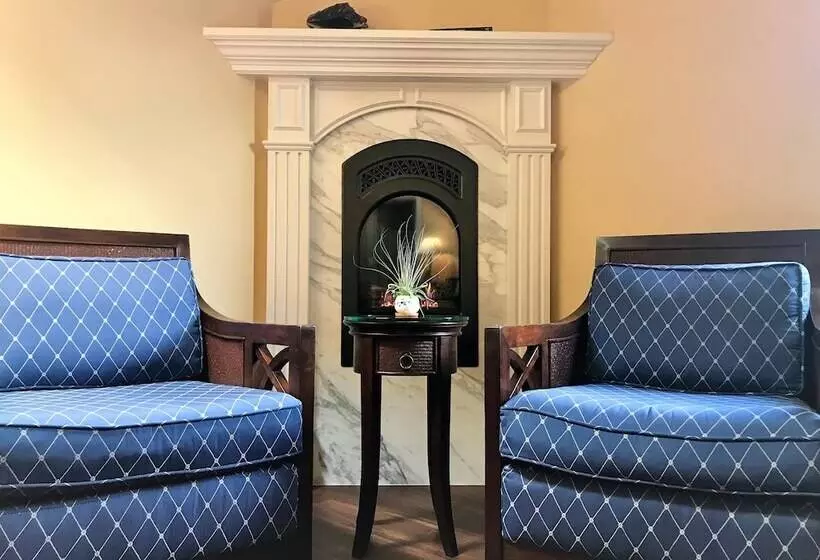 住宿加早餐  West Cliff Inn, A Four Sisters Inn