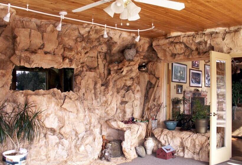 مبيت وإفطار Whitebird Summit Lodge