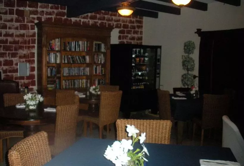 Club Arias Bed & Breakfast