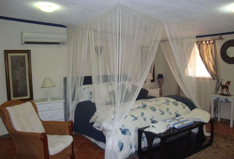 Club Arias Bed & Breakfast