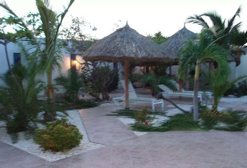 Club Arias Bed & Breakfast