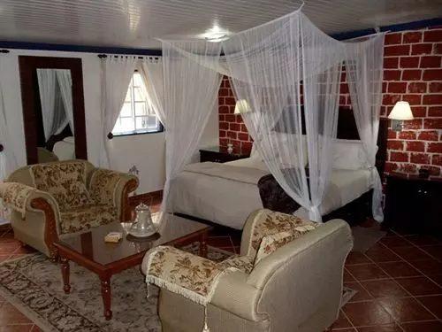 Club Arias Bed & Breakfast