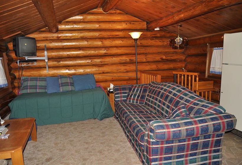 צימר Daniels Lake Lodge Cabins
