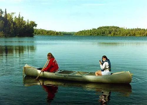 ベッドアンドブレックファースト Daniels Lake Lodge Cabins