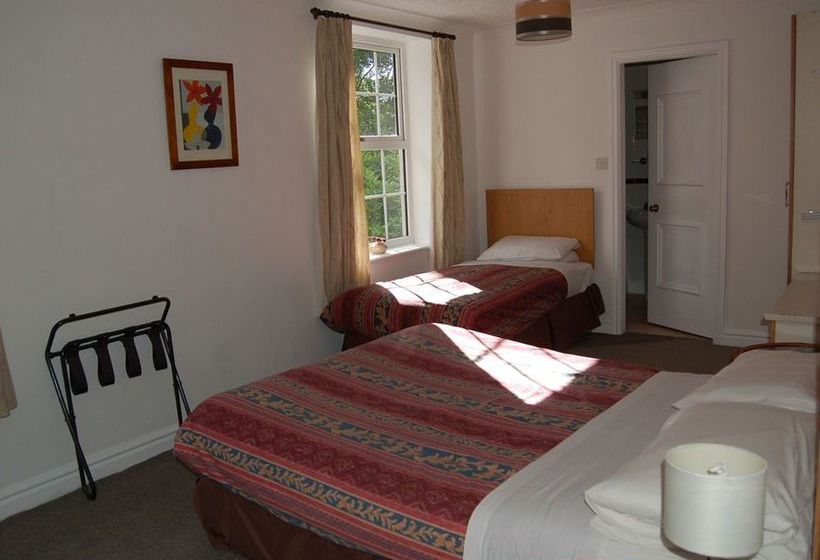 فندق Brook House