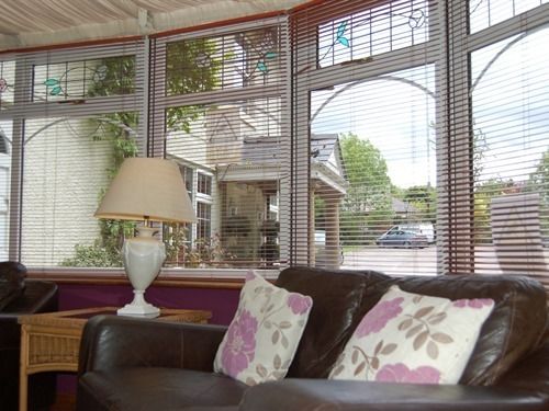 فندق Brook House