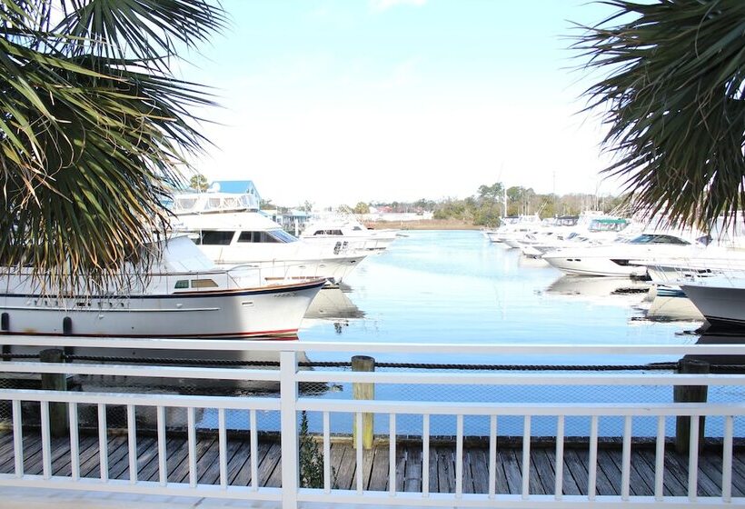 酒店 Harbourgate Marina Club