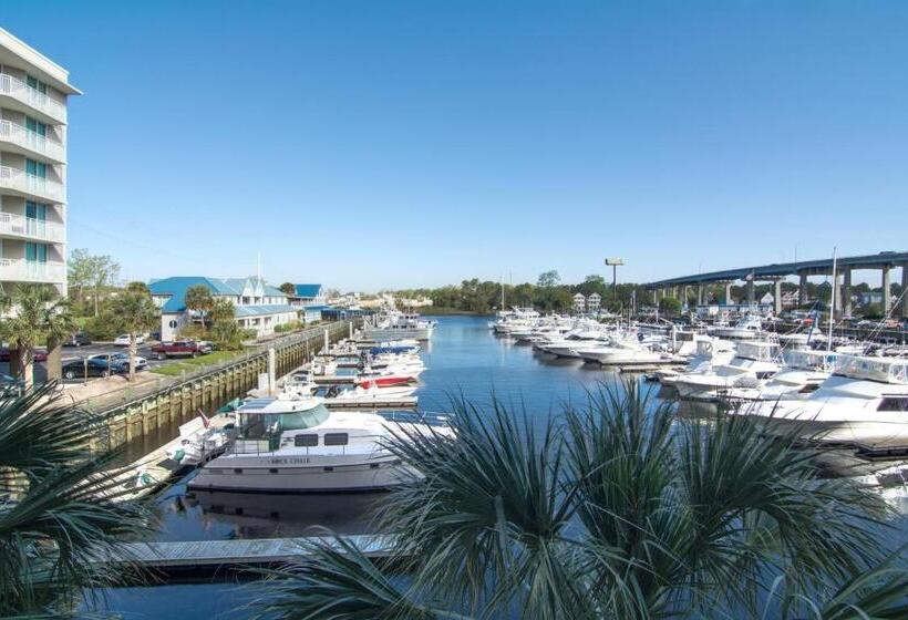 酒店 Harbourgate Marina Club