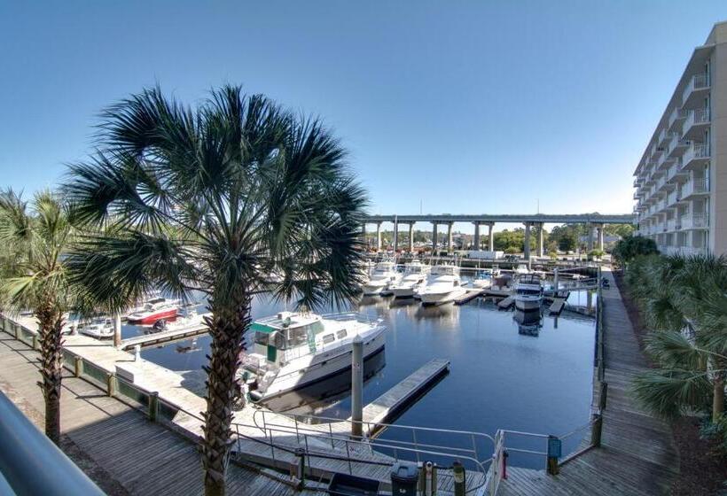 酒店 Harbourgate Marina Club