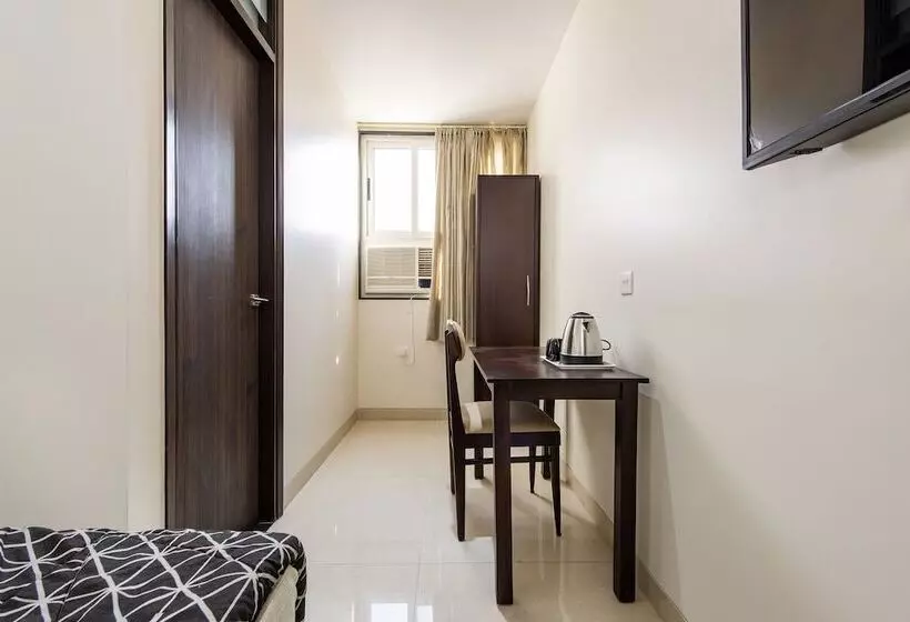 هتل House Of Backpackers