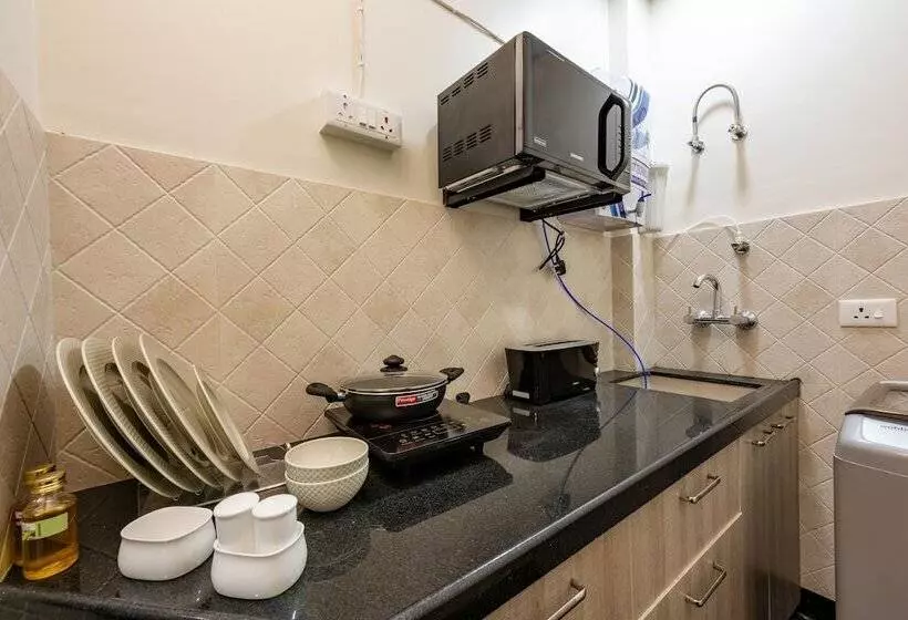 هتل House Of Backpackers