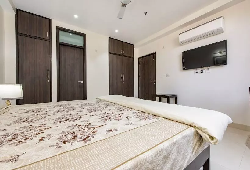 هتل House Of Backpackers