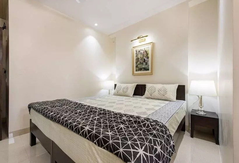 هتل House Of Backpackers