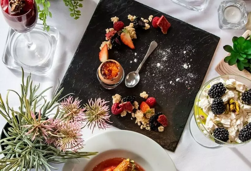 Отель Pebble Beach