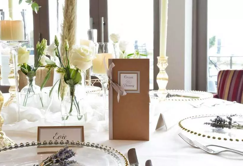 Отель Pebble Beach