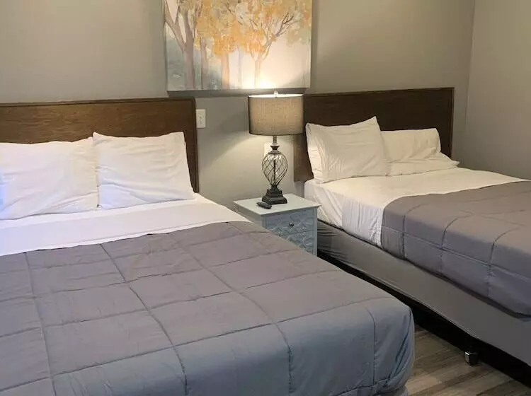 Отель Price Pointe Inn