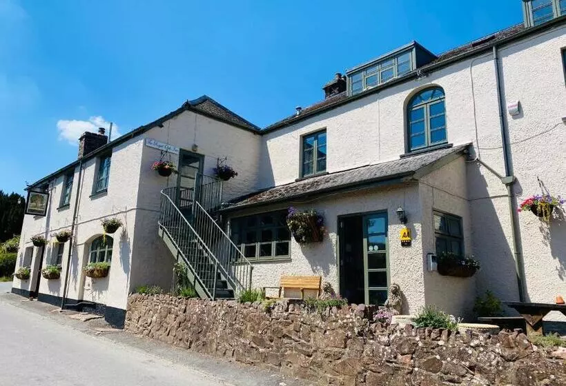 בית מלון כפרי The Royal Oak Inn