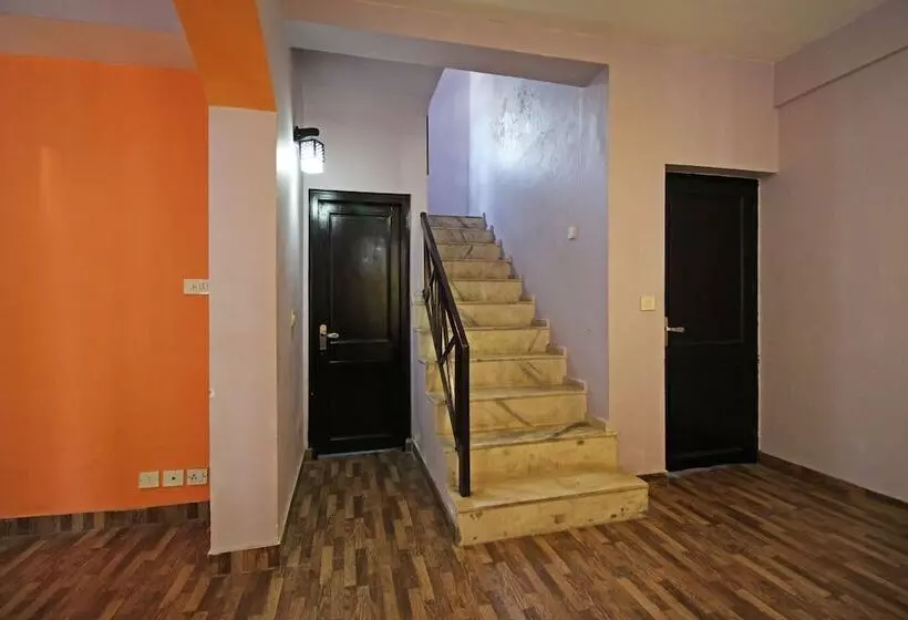 ホテル Surbee Resorts