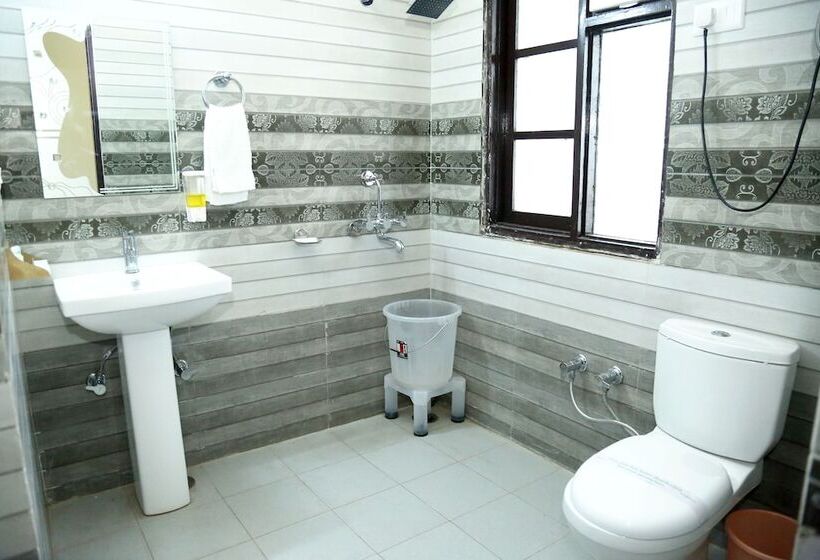 ホテル Surbee Resorts