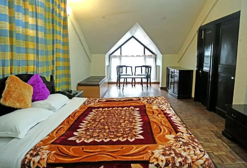 ホテル Surbee Resorts