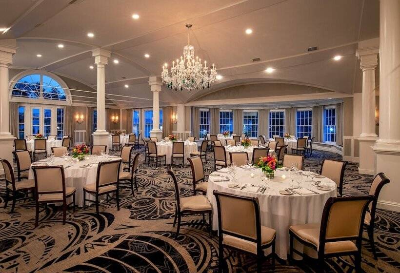 ホテル The Equinox Golf Resort & Spa