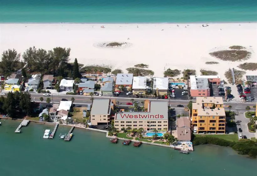 ホテル Westwinds Waterfront Resort