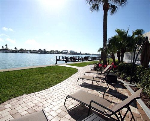 호텔 Westwinds Waterfront Resort