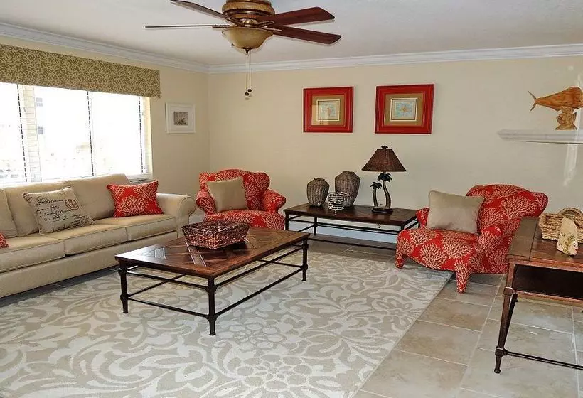 ホテル Westwinds Waterfront Resort