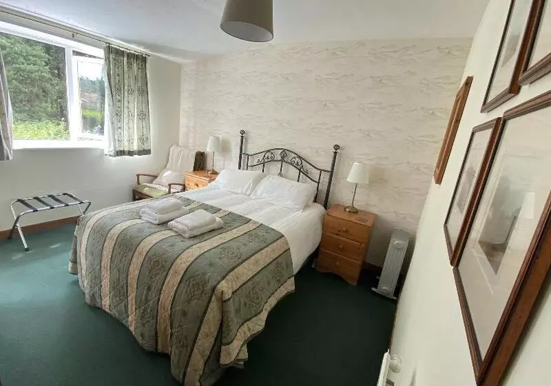 Majatalo Glenan Lodge Self Catering