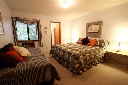 膳宿费 Halana Lodge