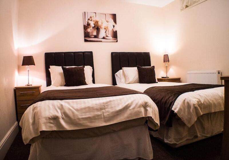 פנסיון Mereside