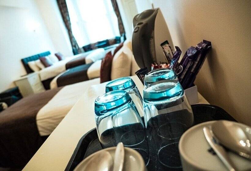 פנסיון Mereside