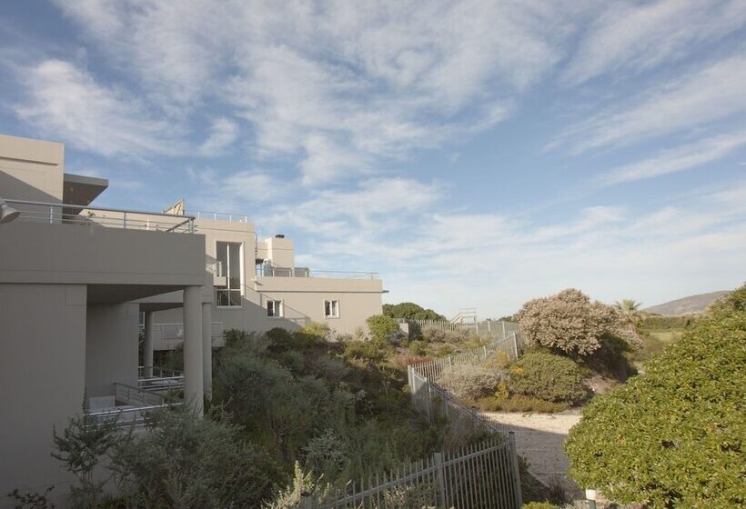 פנסיון The Robberg Beach Lodge   Lion Roars Hotels & Lodges