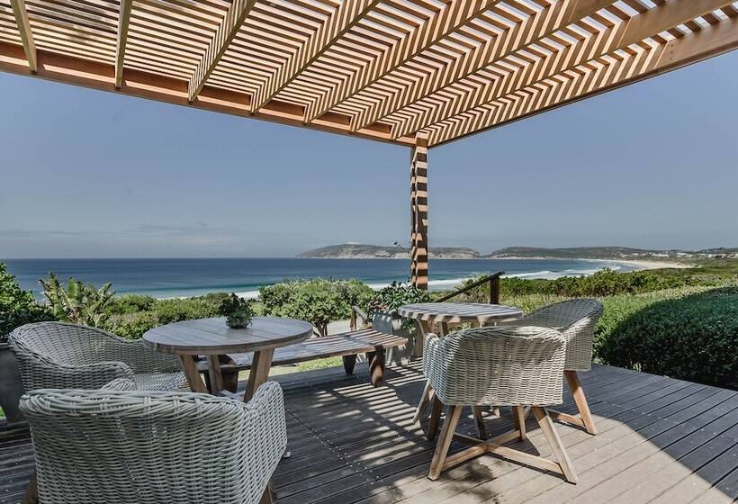פנסיון The Robberg Beach Lodge   Lion Roars Hotels & Lodges