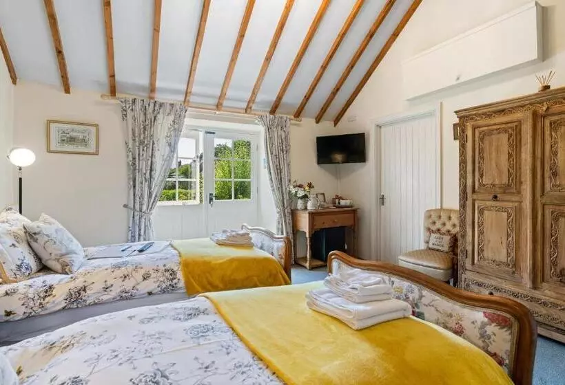 Pensió Guiting Guest House