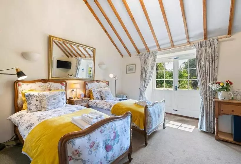 Pensió Guiting Guest House