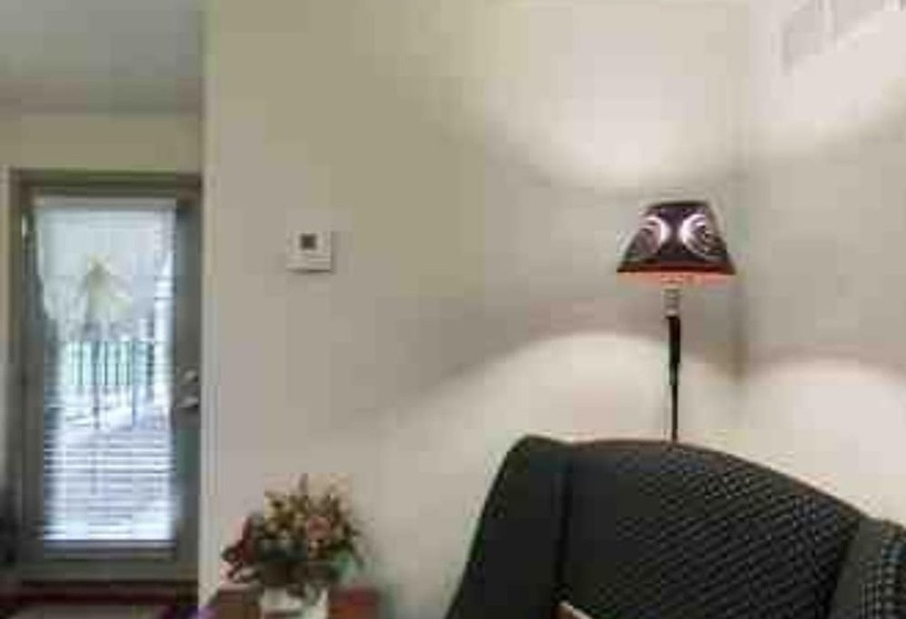 Wayside Inn Bed And Breakfast