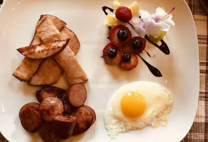 Wayside Inn Bed And Breakfast