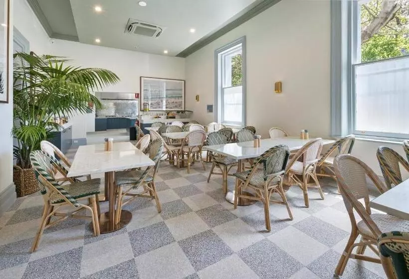 هاستل The Pacific House