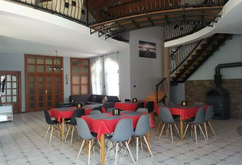 Aamiaismajoitus (B&B) Garden Panzió