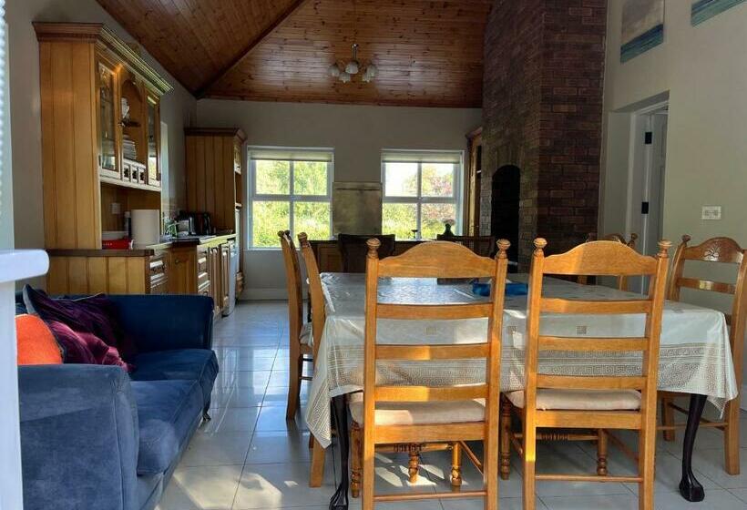 Bed and Breakfast Strawberry View