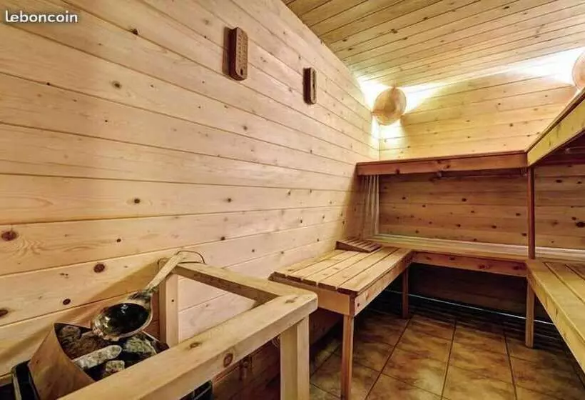 Aamiaismajoitus (B&B) Val D Azur B C