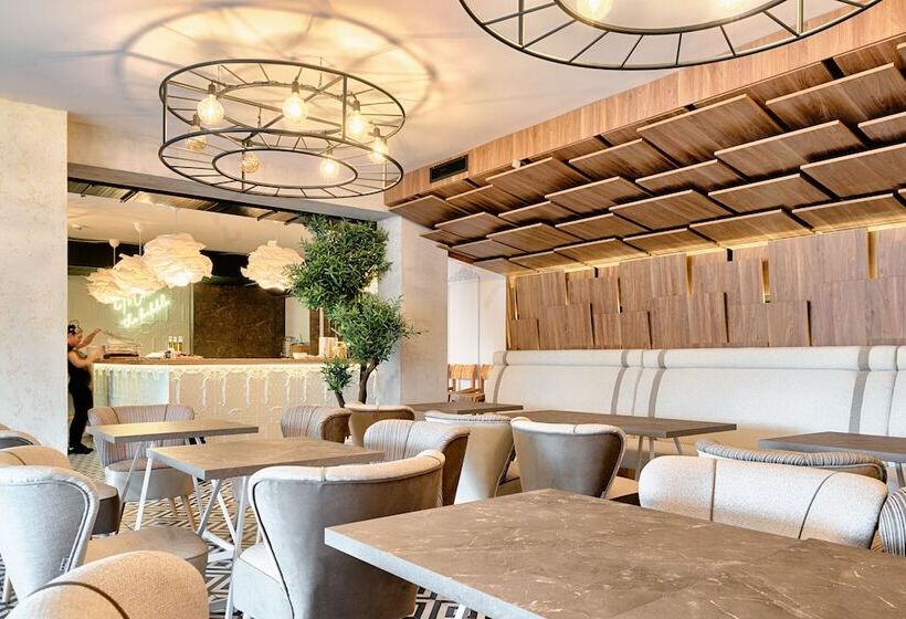 Citi Hotel S łódź